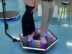 Bục Selfie Xoay Tự Động Selfie 360 ​​Cho Tiệc Cưới Sinh Nhật