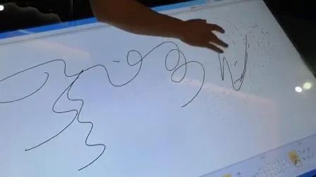 Kiosk Màn hình Cảm ứng Tùy chỉnh 43 inch với Độ phân giải 1920x1080