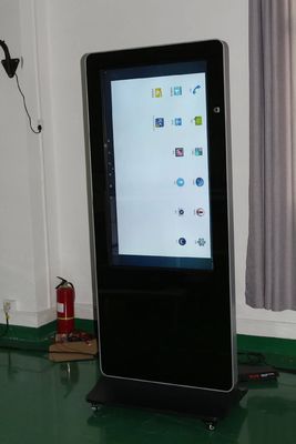 Kiosk bảng hiệu kỹ thuật số 49 inch với độ phân giải 1920x1080 và Camera Logitech C930