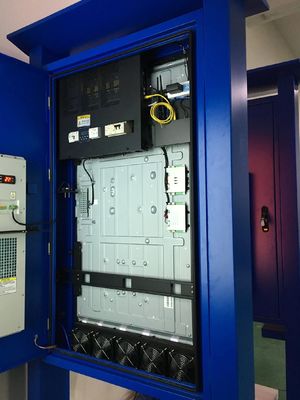 55 inch Capacitive Touch Screen Kiosk 1920x1080 Độ phân giải 400CD Độ sáng