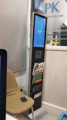 Kiosk bảng hiệu kỹ thuật số dạng đứng sàn 21.5-65 inch độ phân giải 1920x1080