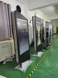 Double Sided Multi Touch kỹ thuật số Signage 1920 RGB × 1080 FHD với trường hợp kim loại