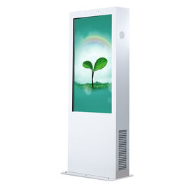 Màn hình quảng cáo LCD đứng ngoài trời 65 inch Biển báo kỹ thuật số 2500nits
